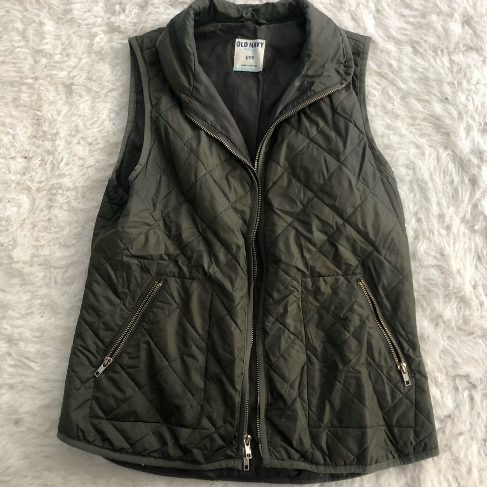 Women’s army quilted vest